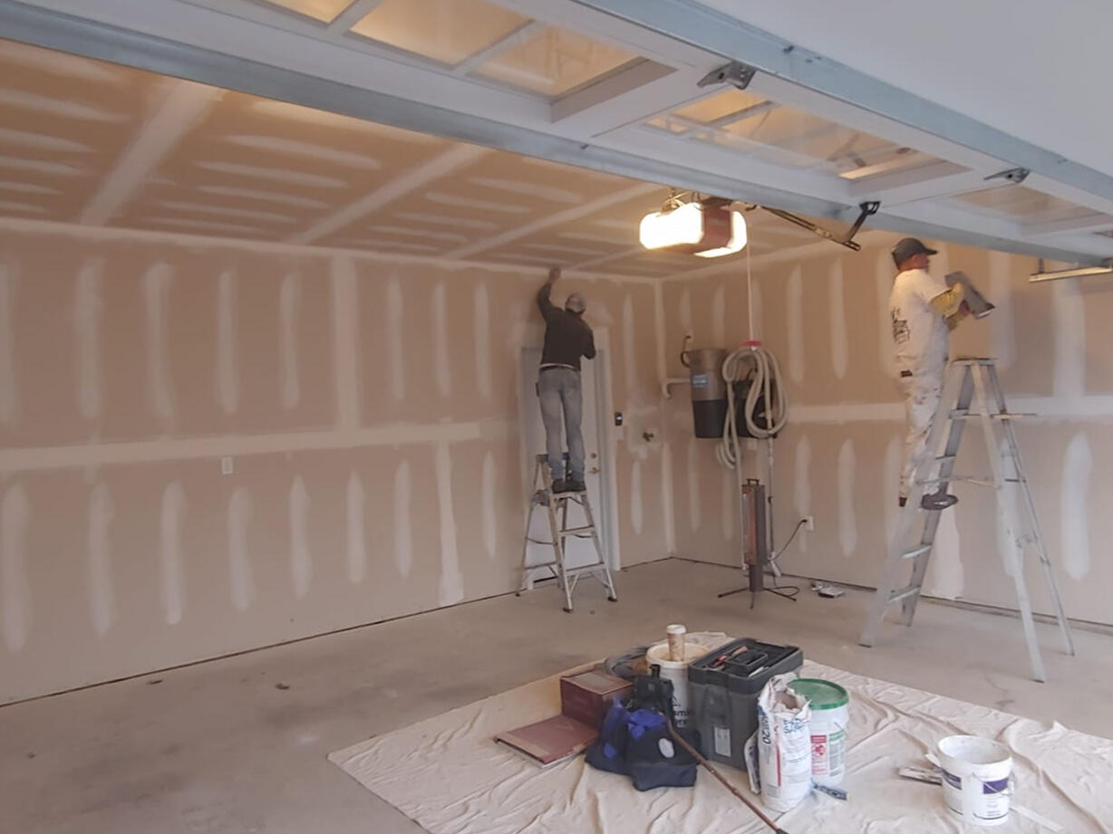 Phone Numbers: 📞 914-343-6858 📞 914-837-9279